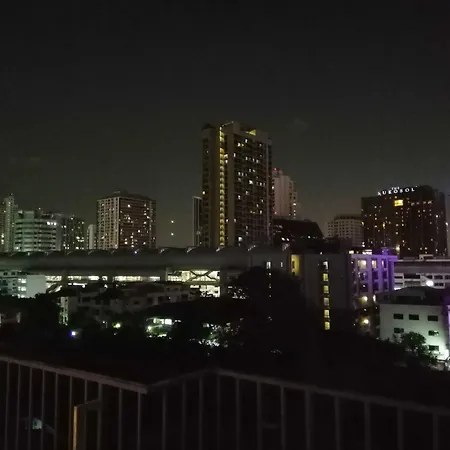 Spittze Hotel Pratunam-2